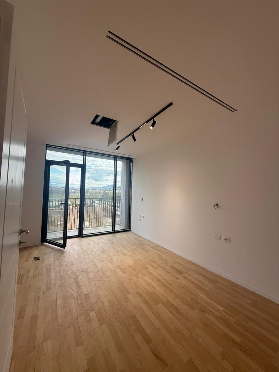Apartament 2+1+1 Post Parkimi Për Shitje në Rruga e Kosovarëve, Lake View Residence - 486,000€ | 130 m² 4