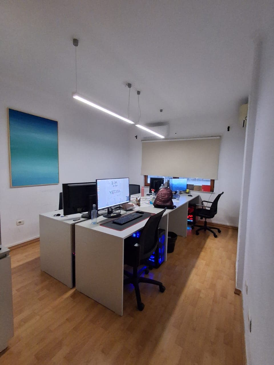 Zyrë 3 ambjente pune +2 tualete Me Qira në Ish Blloku, Tiranë - 1200€ | 120 m² 4