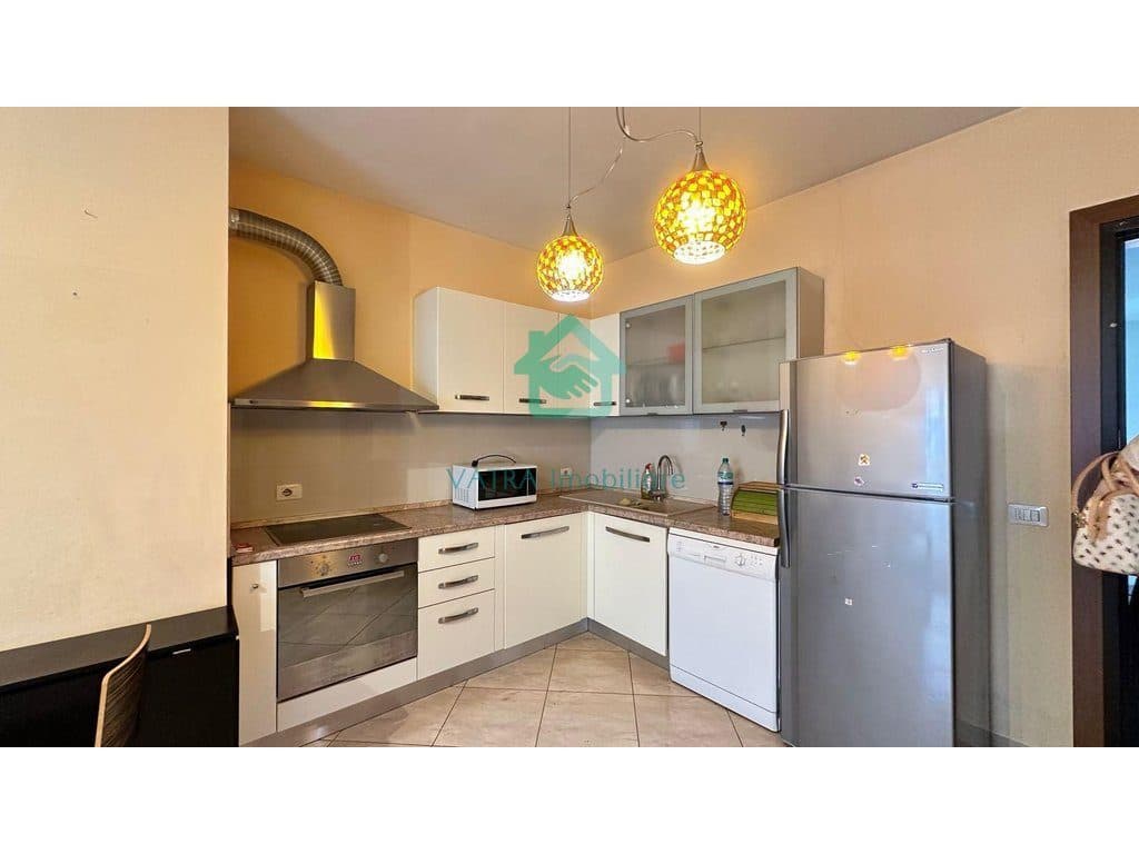Apartament 1+1 me Qira pranë shkolles Ismail Qemalit, Tiranë - 650€ 2
