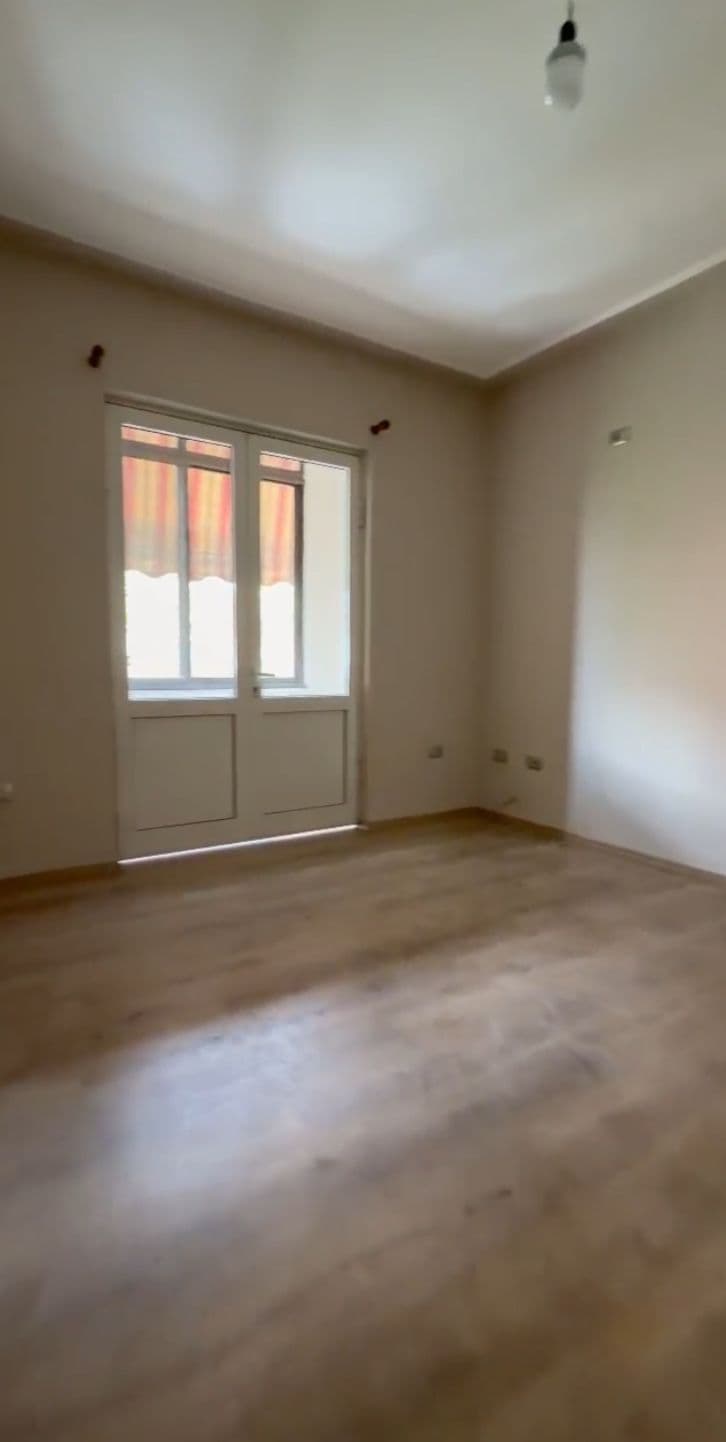 Apartament 2+1 Në Shitje në 21 Dhjetori, Tiranë - 160,000€ | 68 m²