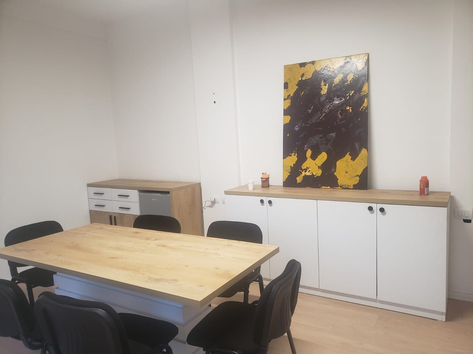 Ambient Biznesi Me Qira Garden Building tek 21 Dhjetori, Tiranë – 1000€ neto | 124 m² 4