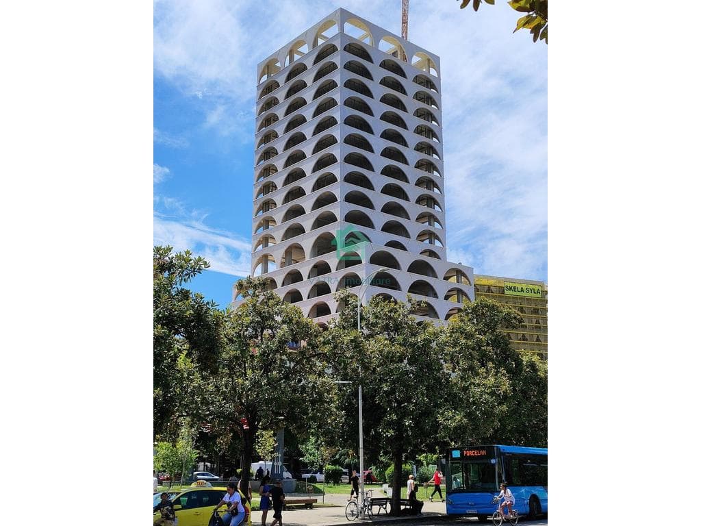 Apartament 2+1+2 për Shitje në Bookbuilding 2
