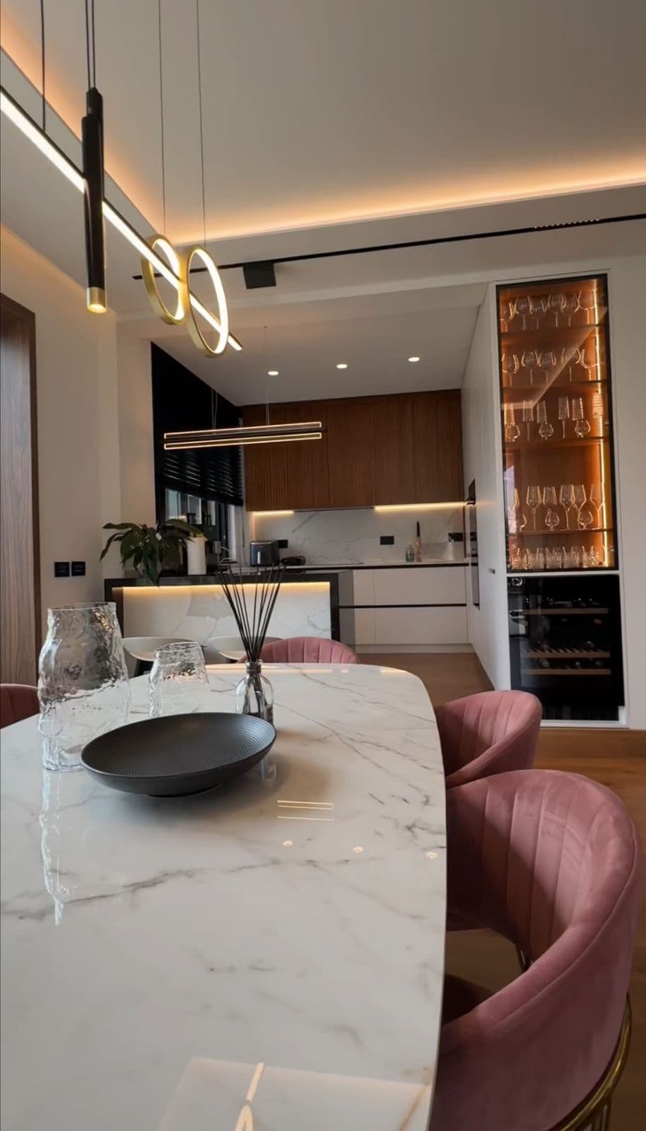 Vilë Premium Me Qira tek Liqenit të Farkës, Tiranë - 5000€ | 420 m² 2
