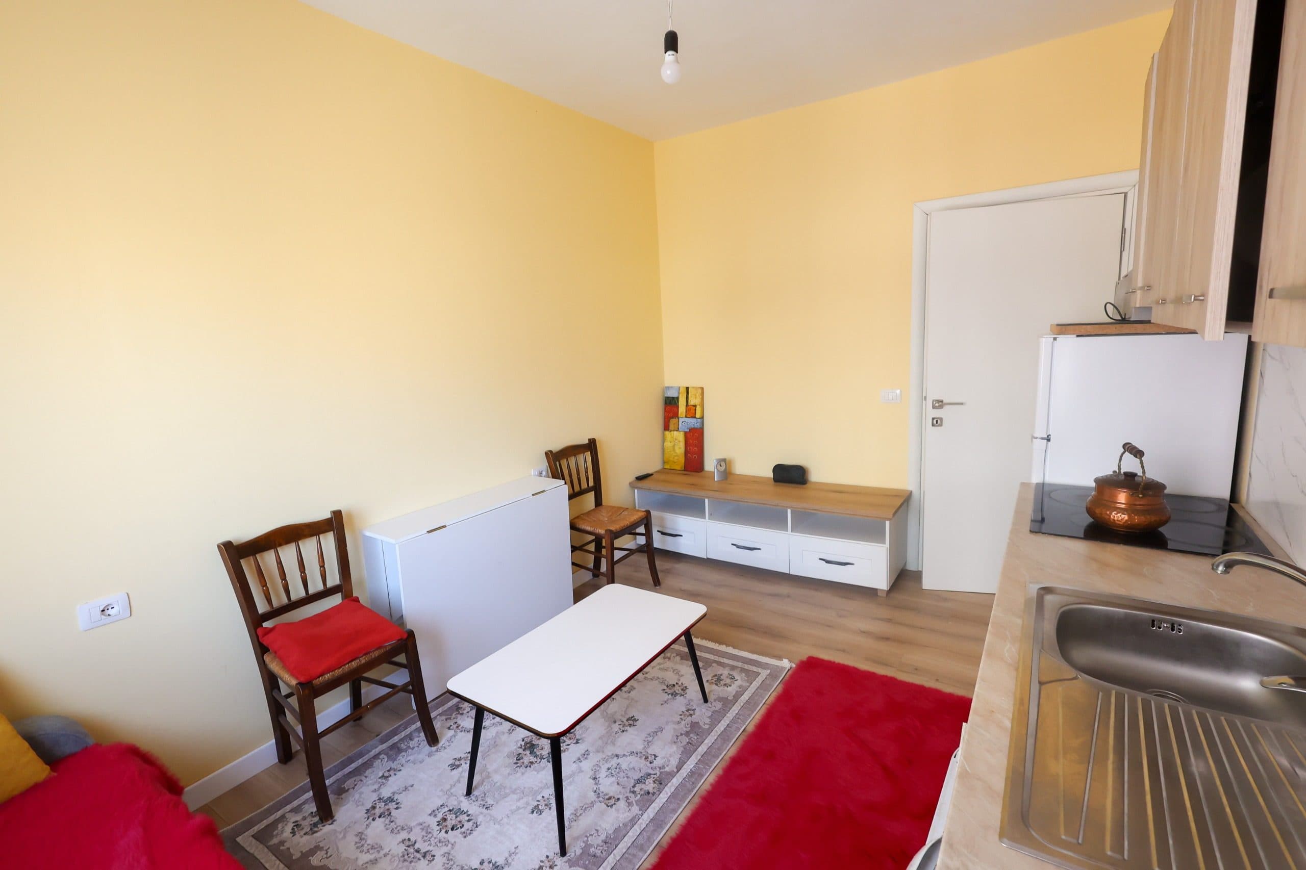 Apartament 1+1 Me Qira në Shkozë, Tiranë - 300€ | 69 m² 2