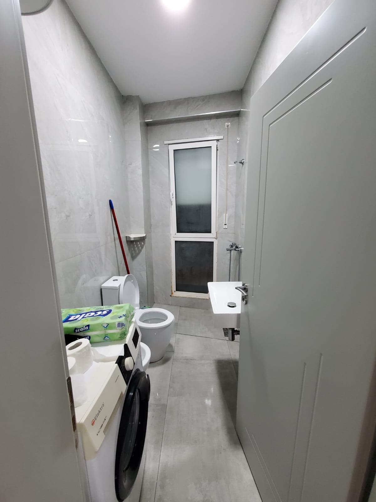 🏡 JEPET ME QERA APARTAMENT 1+1 – KOMUNA E PARISIT 4