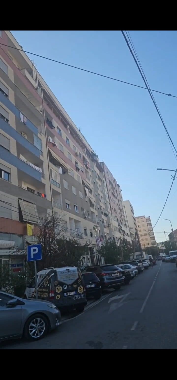 Dyqan Në Shitje në Fabrika e Miellit, Tiranë - 300000€ | 160 m²