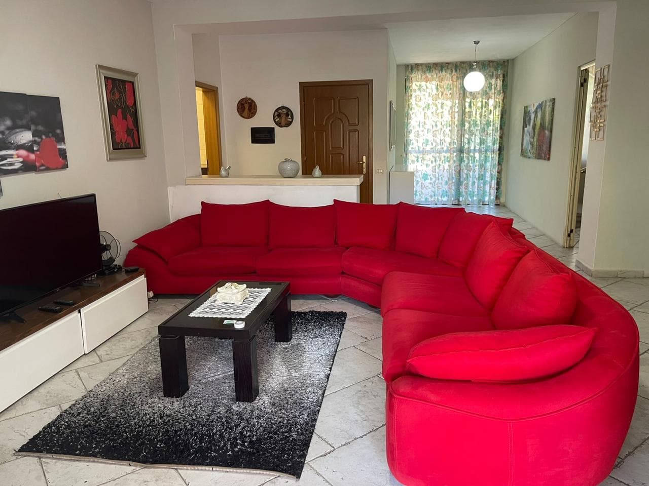 Apartament 2+1+2 Me Qira në Pazari i Ri, Tiranë - 650€ | 160 m²