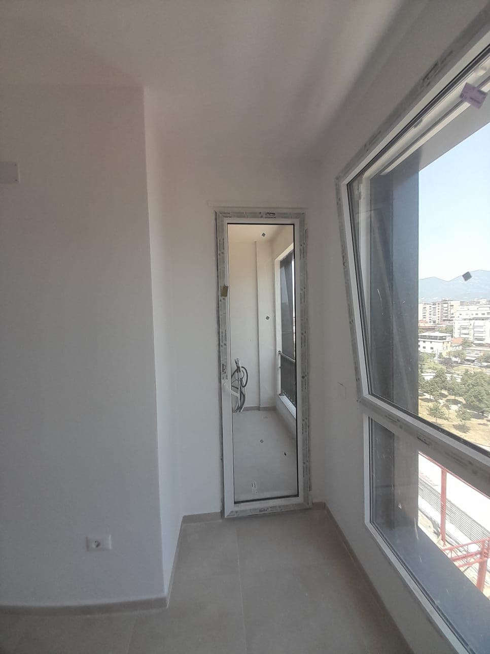 Apartament 1+1 Për Shitje ish Tregu Elektrik, Tiranë - 152000€ | 61 m² 3