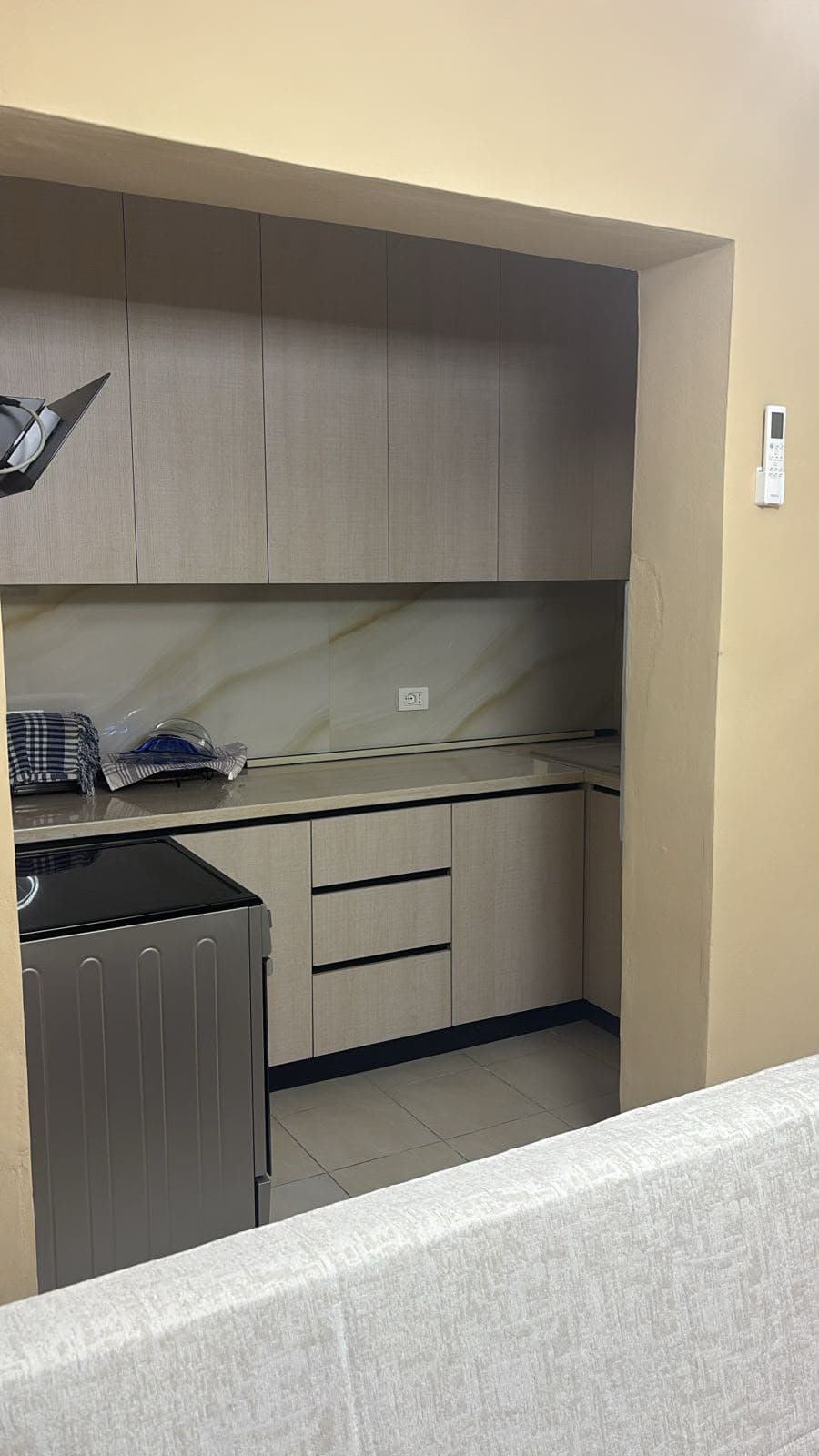 Apartament 1+1 Për Shitje tek rruga Ferit Xhajko në Medrese, Tiranë - 12.000.000 lekë | 61 m² 1