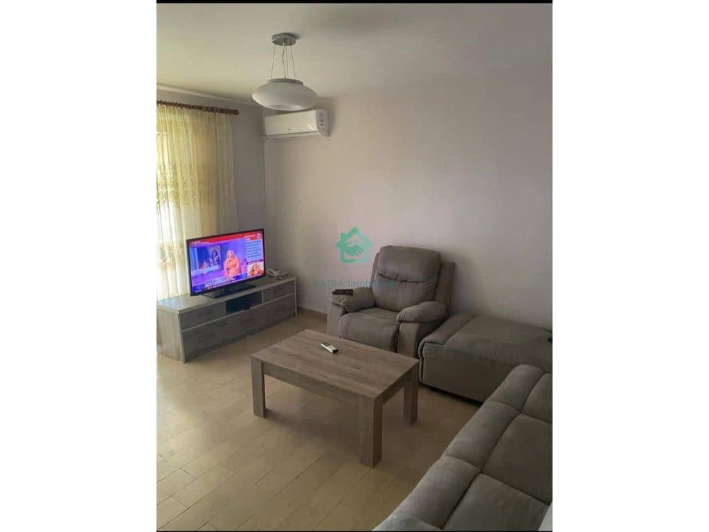 Apartament 1+1 Me Qira në Ali Demi, Tiranë - 38,000 Lekë/muaj
