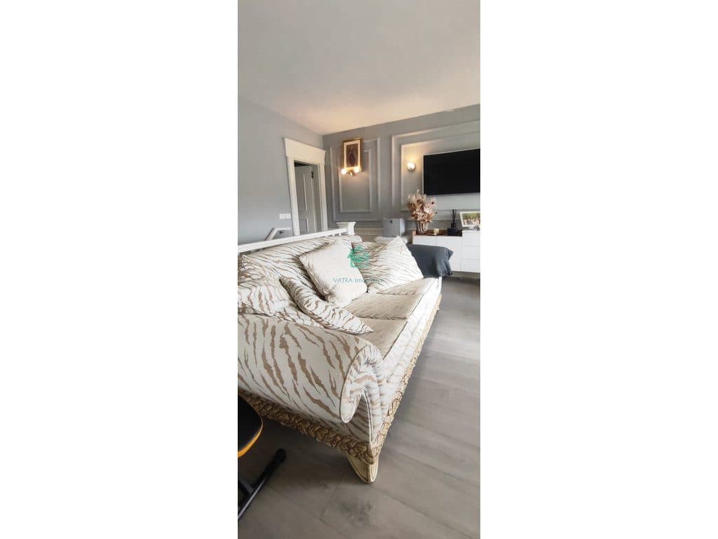🏡 Shitet / Jepet me Qira Studio Duplex – Kodra e Diellit 1 3