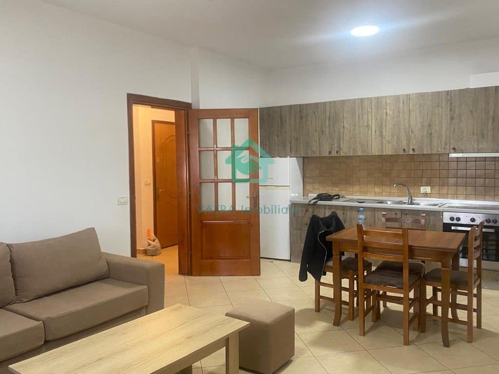 Apartament 1+1 me Qira në Restorant Durrësi, Tiranë - 45.000 Lekë/muaj 1
