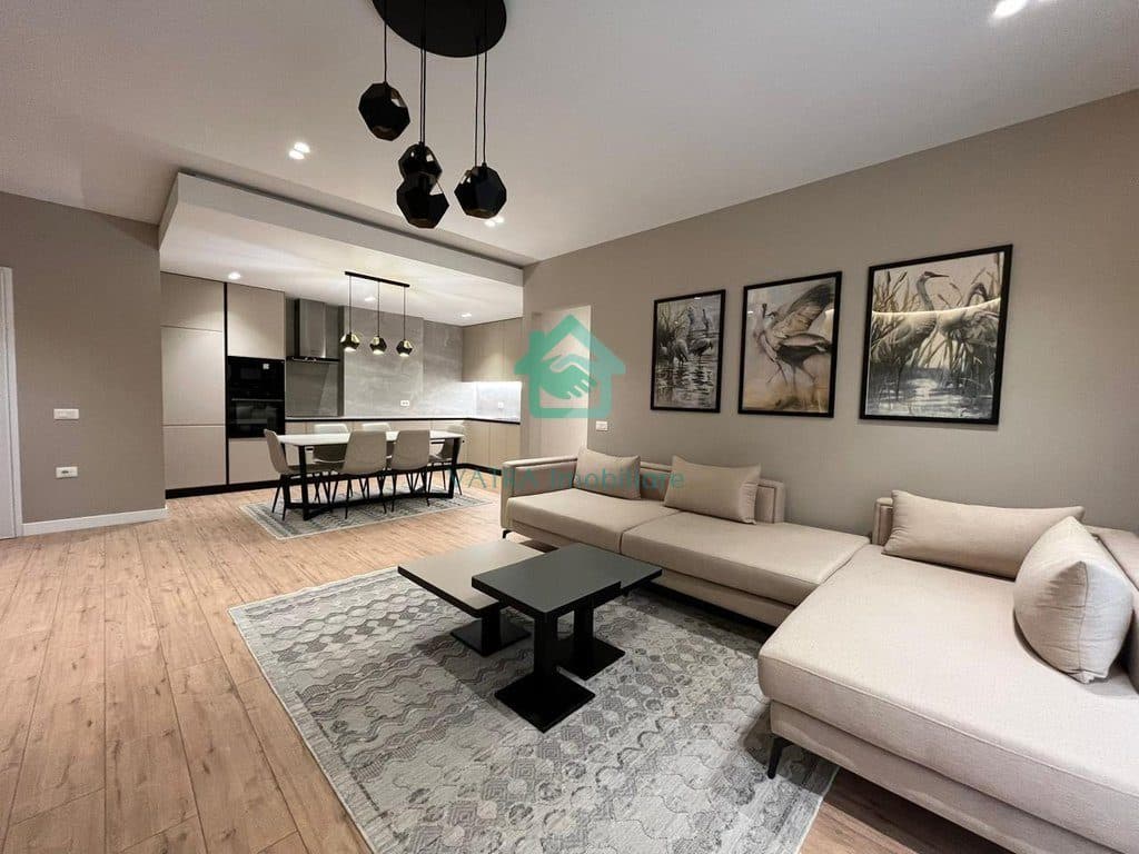 Apartament 2+1+2 + Post parkimi Me Qira në Kopshtin Botanik Zoologjik, Tiranë - 1150€ | 2+1+2