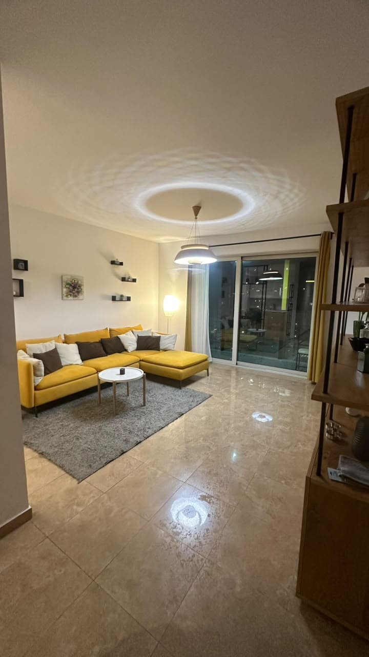 Apartament 1+1 Me Qira në Ambasador 3, tek Air Albania Stadium, Tiranë - 1300€ | 80 m² 2