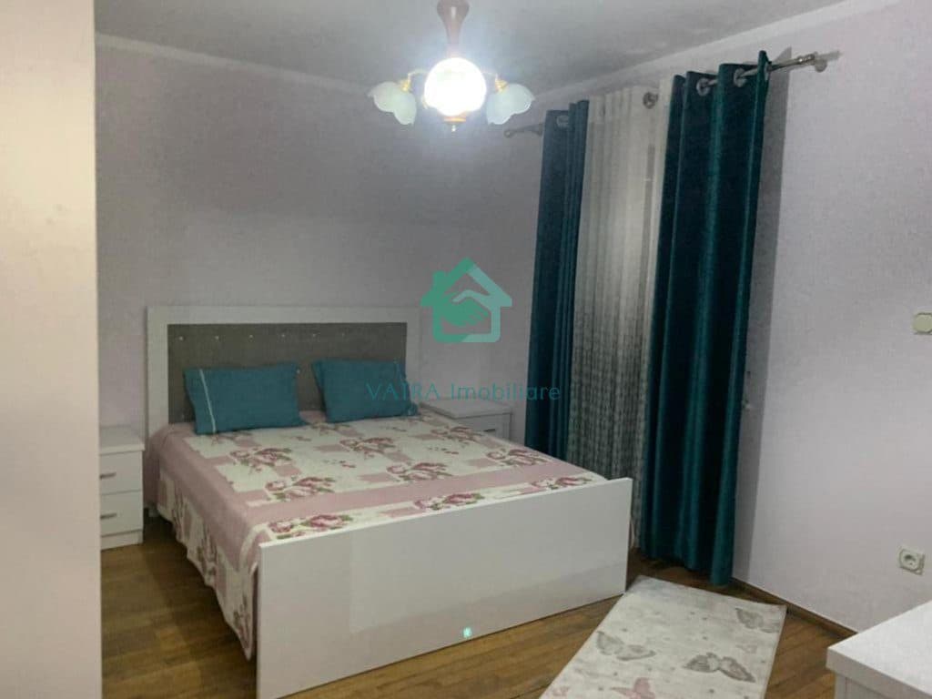 Apartament 2+1+2tualete Me Qira në Rrugën e Fortuzit, Tiranë - 550€ | 90 m² 3