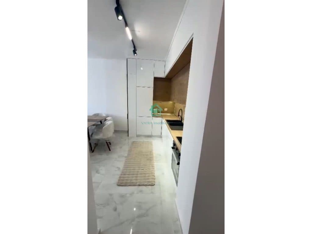 Apartament 2+1 Me Qira RR. "Donald Trump"në Kamëz, Tiranë - 60.000 Lekë| 120 m² 2