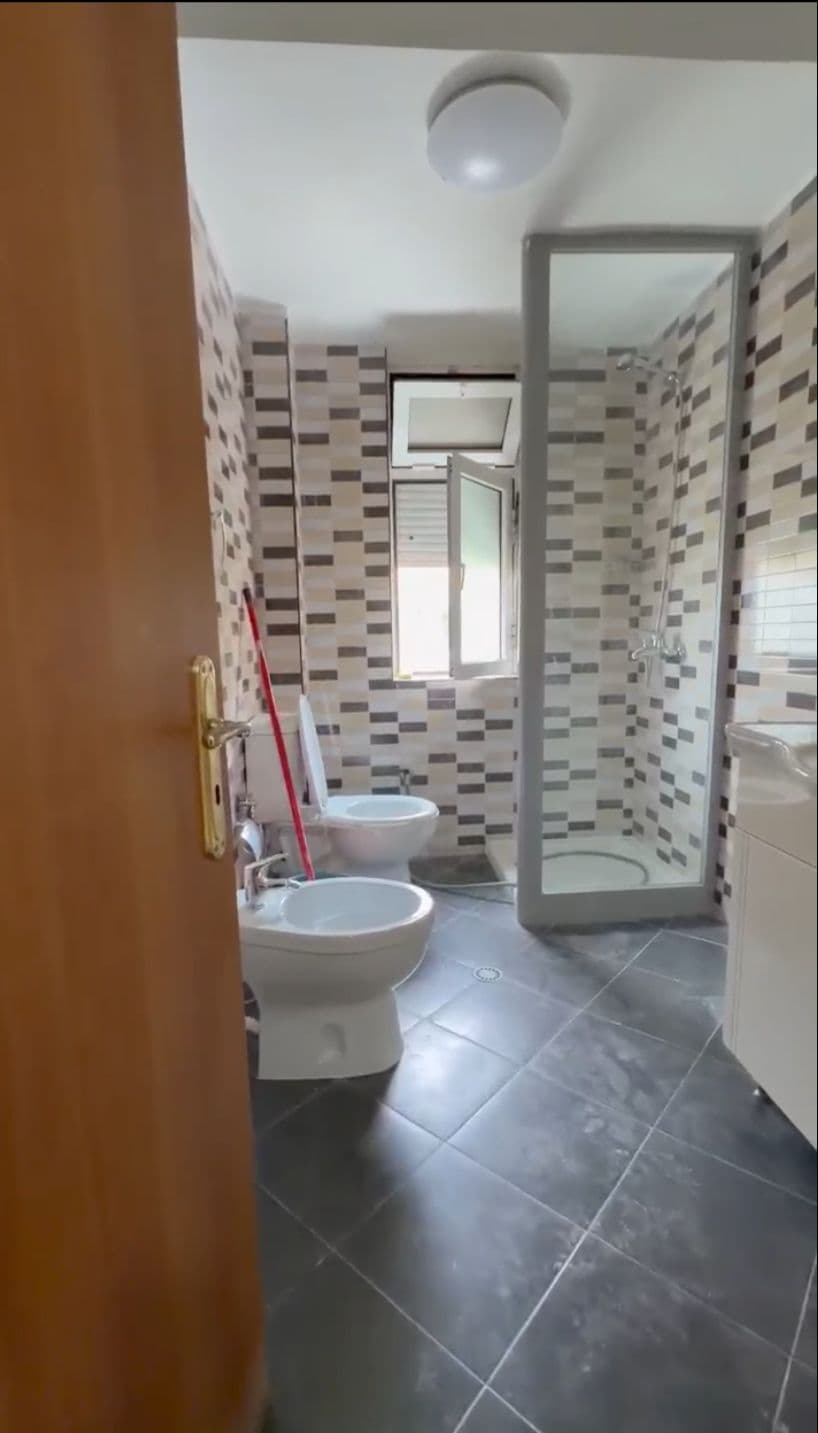 Apartament 2+1 Në Shitje në 21 Dhjetori, Tiranë - 160,000€ | 68 m² 4