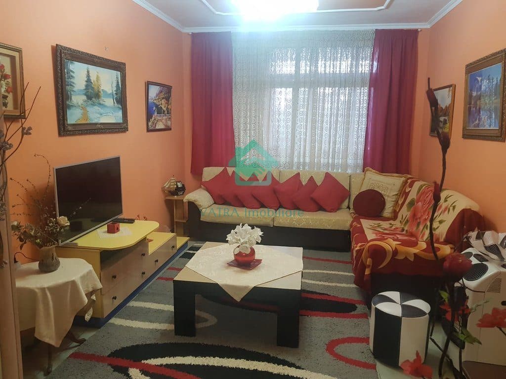 Apartament 3+1 Për Shitje në Gjimnazi Petro Nini Luarasi, Tiranë - 240,000€ | 111 m² 2