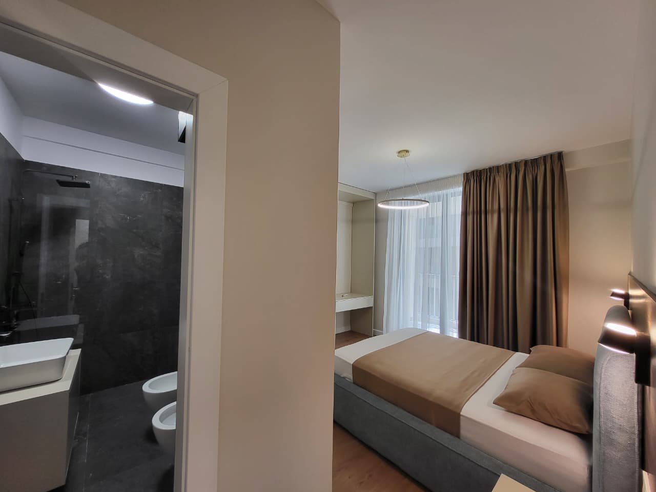 Apartament 2+1+2 Me Qira Golden Tower tek Rr.Mine Peza, Tiranë - 125,000 lekë/muaj 4