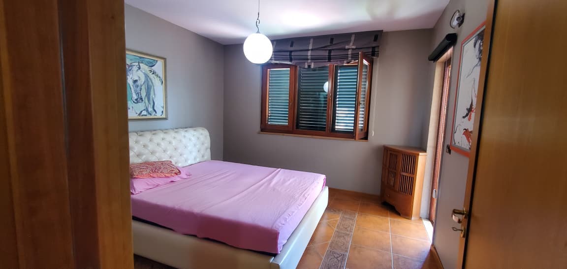 Apartament 2+1+2 Në Shitje në Rruga Fortuzi, Tiranë - 30.000.0000 lekë| 120 m² 3
