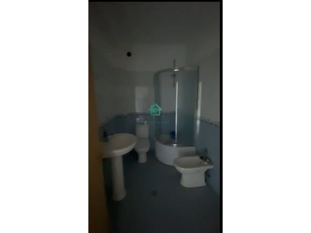 Apartament 2+1+2 në shitje në Liqeni i Thatë, Tiranë - 205,000€ | 110 m² 4