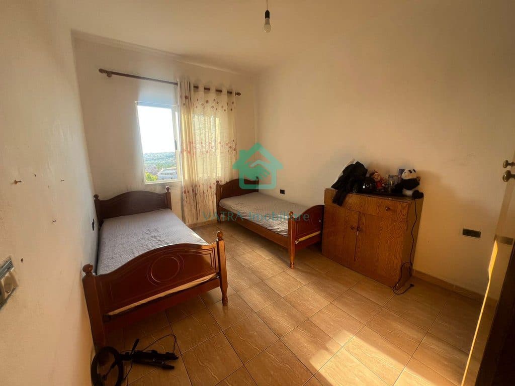 Apartament 2+1 Në Shitje pranë Komisariatit nr.4 tek Kinostudio, Tiranë - 95,000€ | 90 m² 4