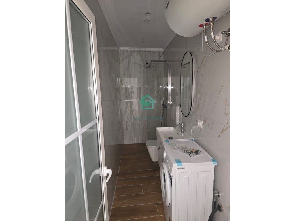 Gasonjere për Shitje në Rruga Bardhyl, Tiranë - 85,000€ | 30 m² 3