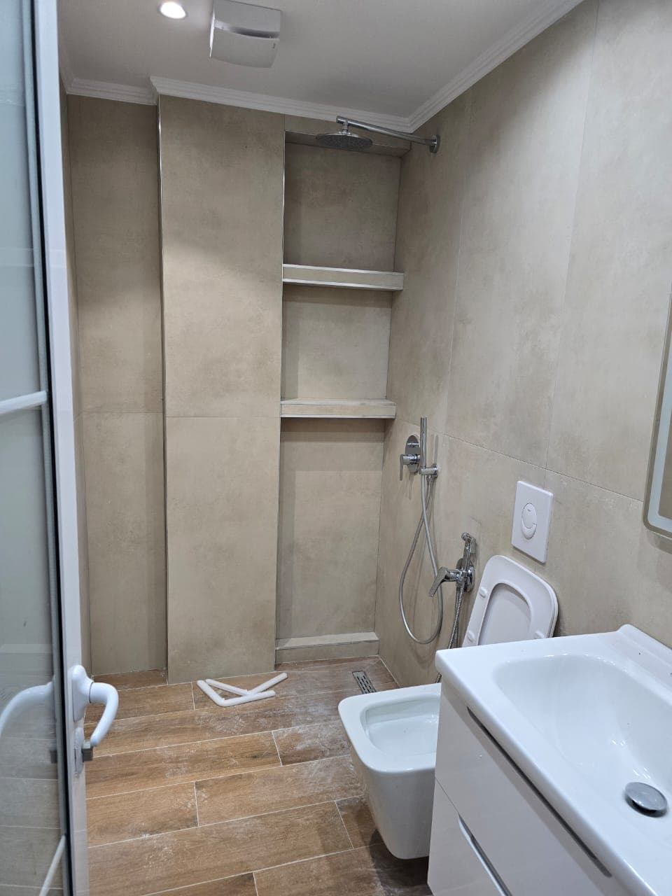Apartament 1+1 Për Shitje në Tregu Elektrik, Tiranë - 115,000€ | 50 m² 2