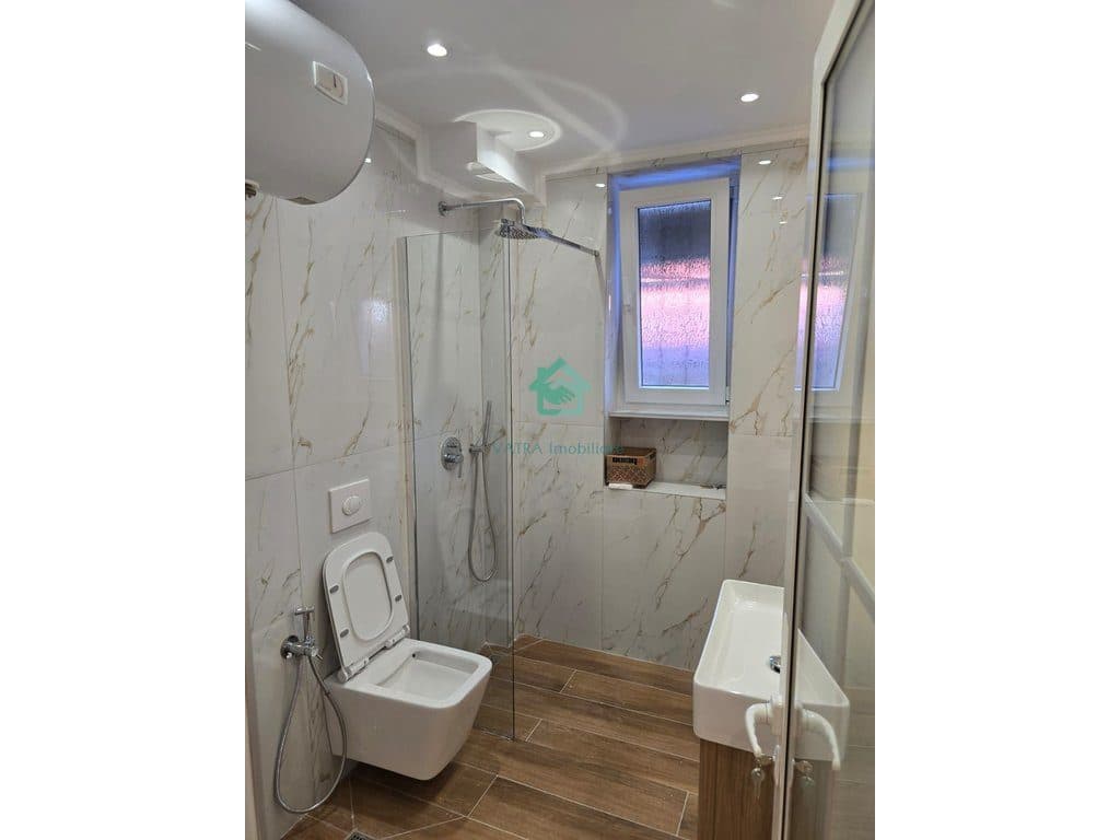 Gasonjere Për Shitje në Rruga Bardhyl, Tiranë - 83,000€ | 30 m² 2