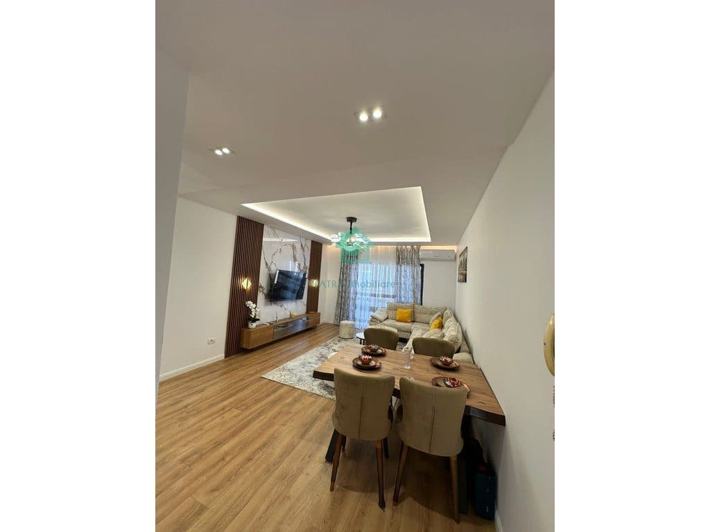 Apartament 2+1 Për Shitje në Pallati me Shigjeta, Tiranë - 265,000€ | 116 m²