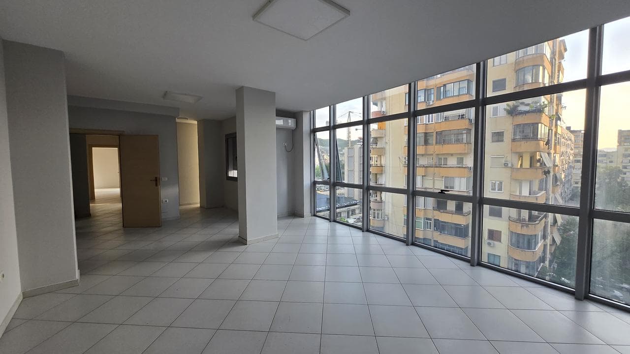 Apartament 2+1 Për Shitje afër njësisë bashkiake 7 te Ish Parku, Tiranë - 267,000€ | 116 m²
