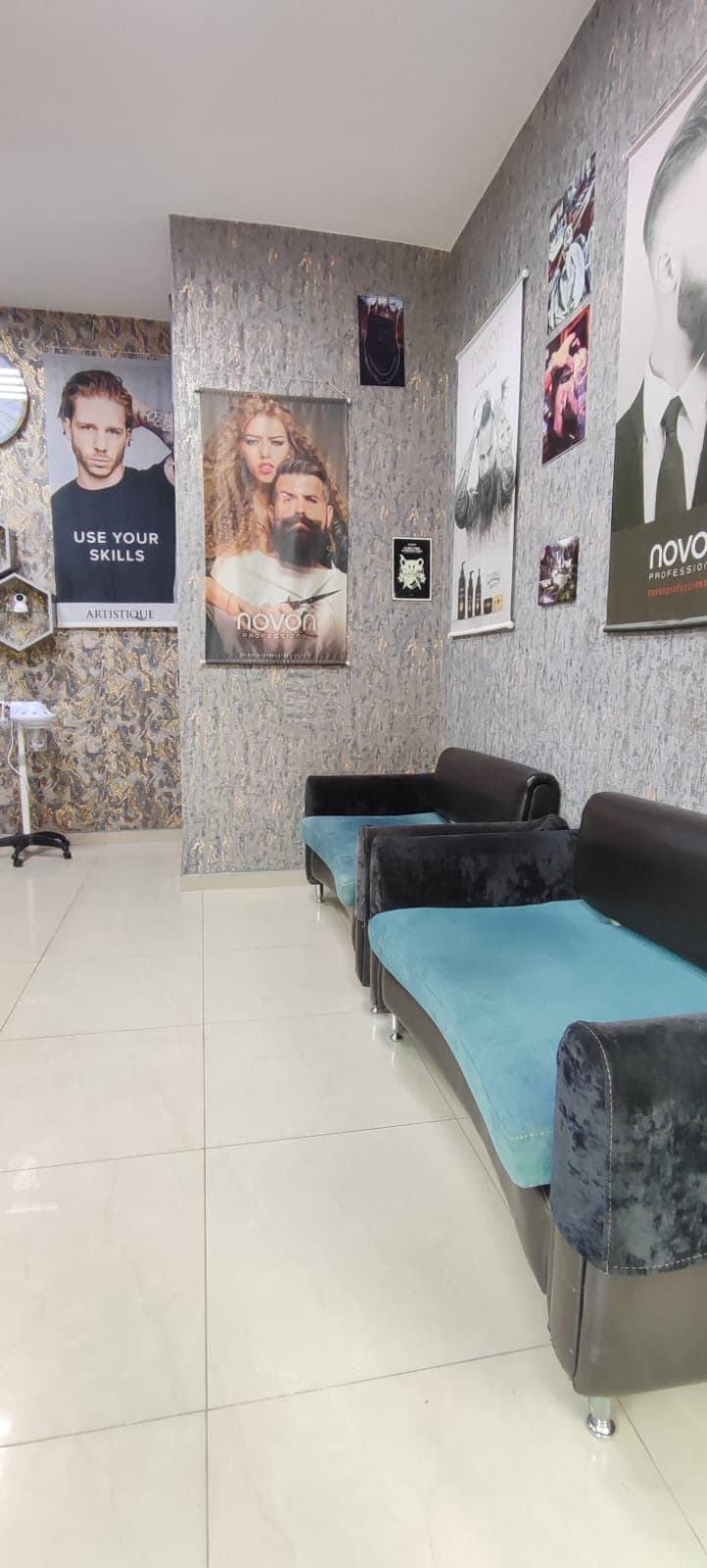 Ambient Biznesi Me Qira në Komunën e Parisit, Tiranë - 50.000 lekë