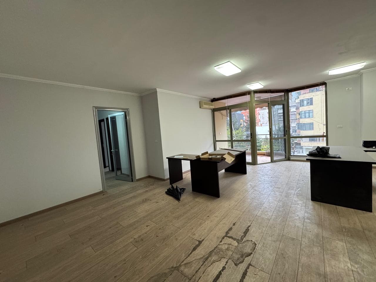 Apartament 2+1 Për Shitje në 21 Dhjetori, Tiranë - 258,000€ | 103 m² 4