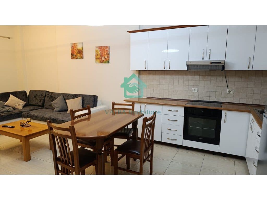 Apartament 1+1 Me Qira në Rruga e Elbasanit, Tiranë - 650€ | 75 m² 3