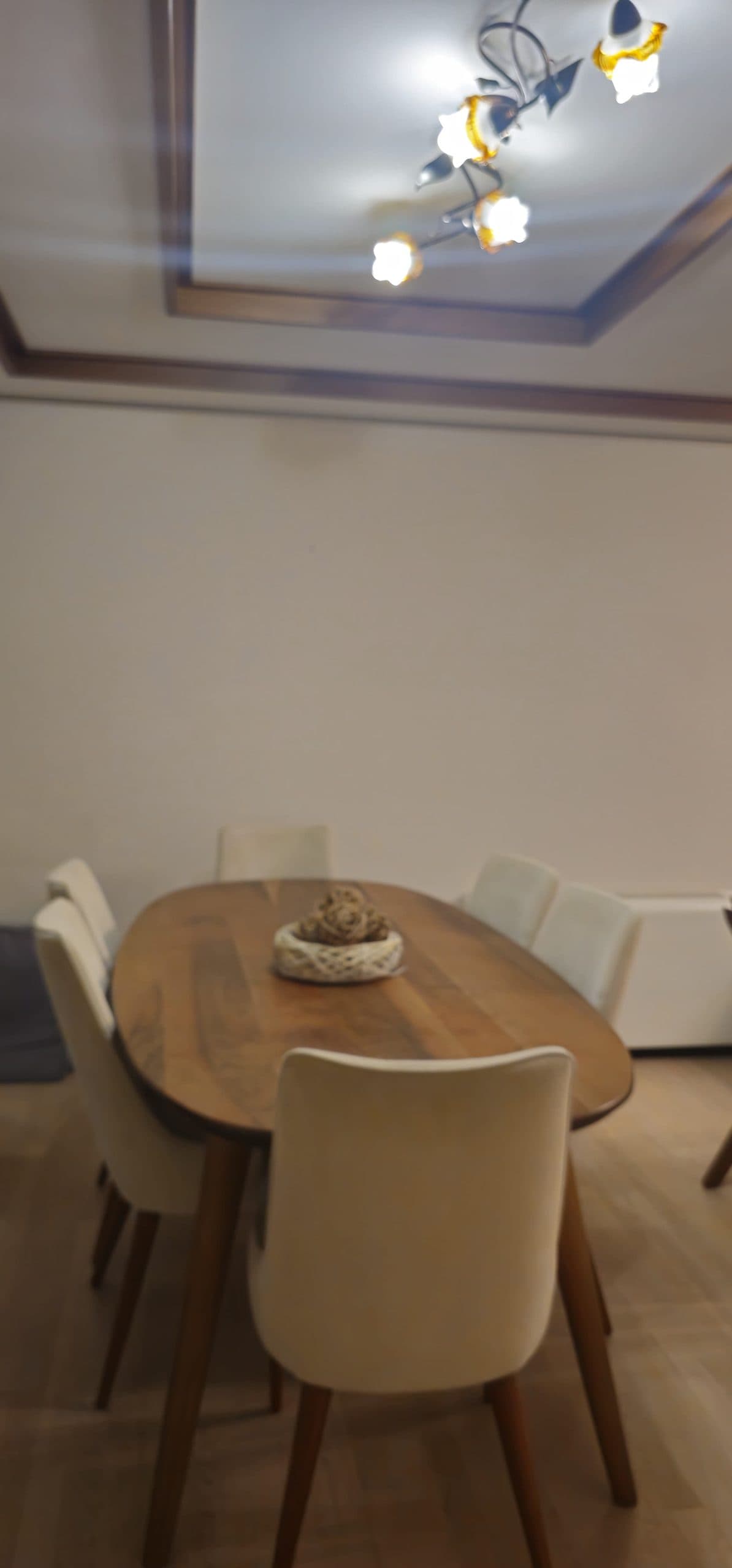 QIRA | Apartament 2+1 në zonën e Ish-Bllokut, Tiranë 4
