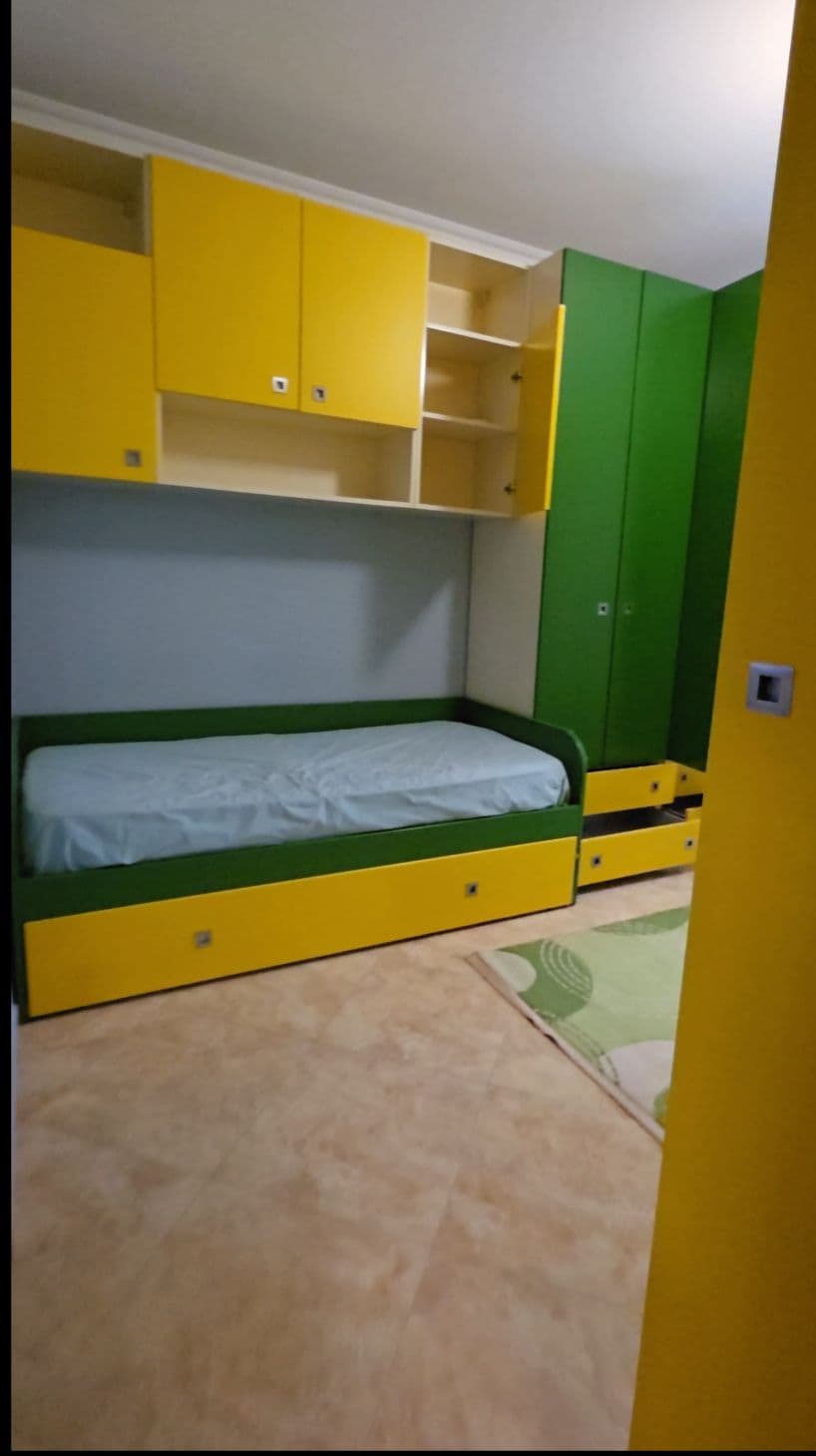 Apartament 2+1+Post parkimi Me Qira pallati Kritea në Ali Demi, Tiranë - 60.000 Lekë/muaj 4