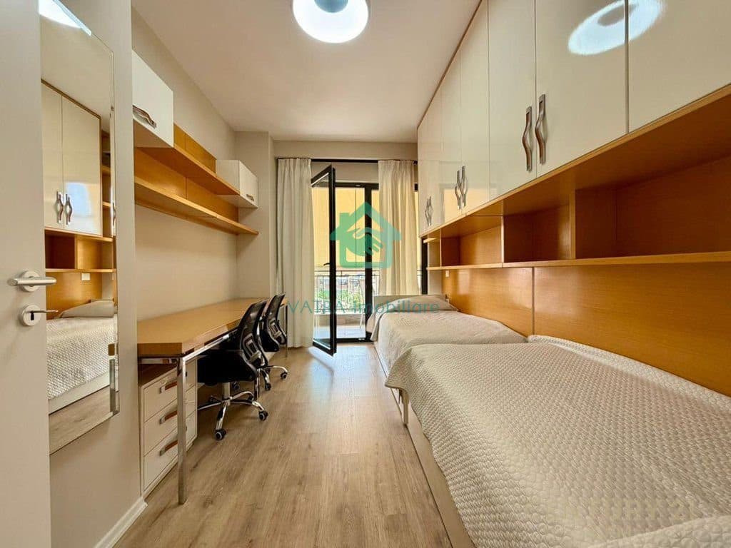 Apartament 2+1+2 Me Qira RR.Hoxha Tahsim tek Pazari i Ri, Tiranë - 100.000 Lekë/muaj.| 117 m² 4