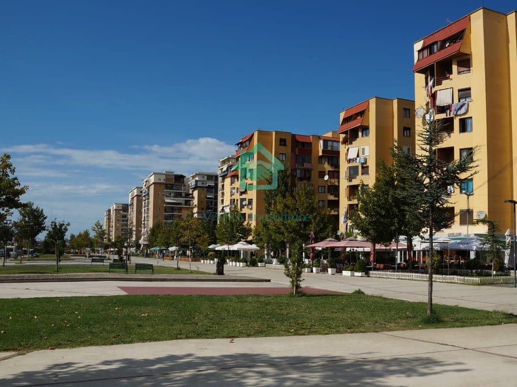 Apartament 1+1 Me Qira në Ish Fusha e Aviacionit, Tiranë - 400€ | 65 m²