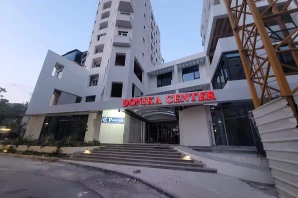 Zyrë openspace Me Qira në Qendër, Donika Center Tiranë - 1450€ | 72 m² 2
