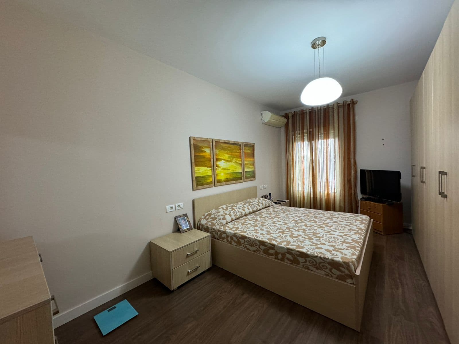 Apartament 2+1+1 Post Parkimi Për Shitje në Shkolla e Bashkuar, Tiranë 3