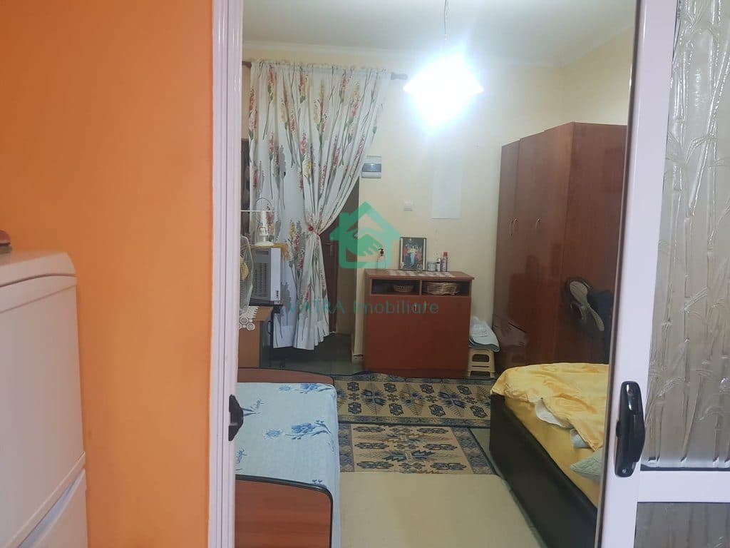 Apartament 3+1 Për Shitje në Gjimnazi Petro Nini Luarasi, Tiranë - 240,000€ | 111 m² 4