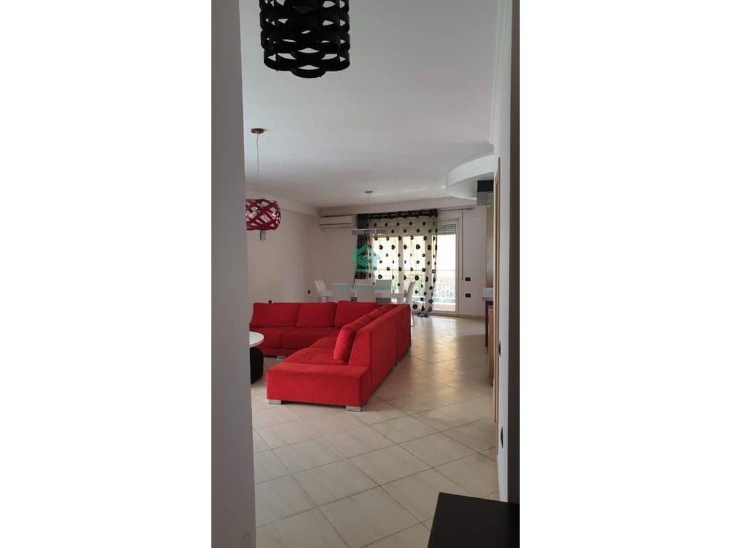 Apartament 2+1+2 Me Qira tek Rr.Panorama pranë Hipotekës, Tiranë - 700€ | 2-kati 4