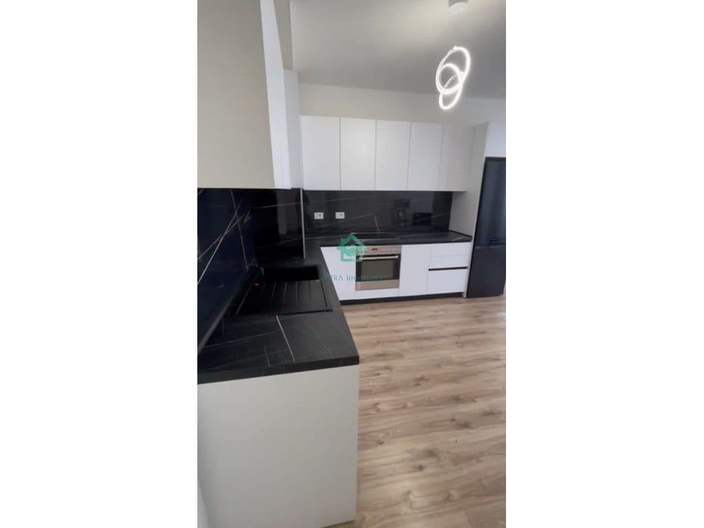 Apartament 2+1 Për Shitje tek Për Shitje Tirana Golden Park 3, Tiranë - 21.000.000 lekë| 82 m² 2