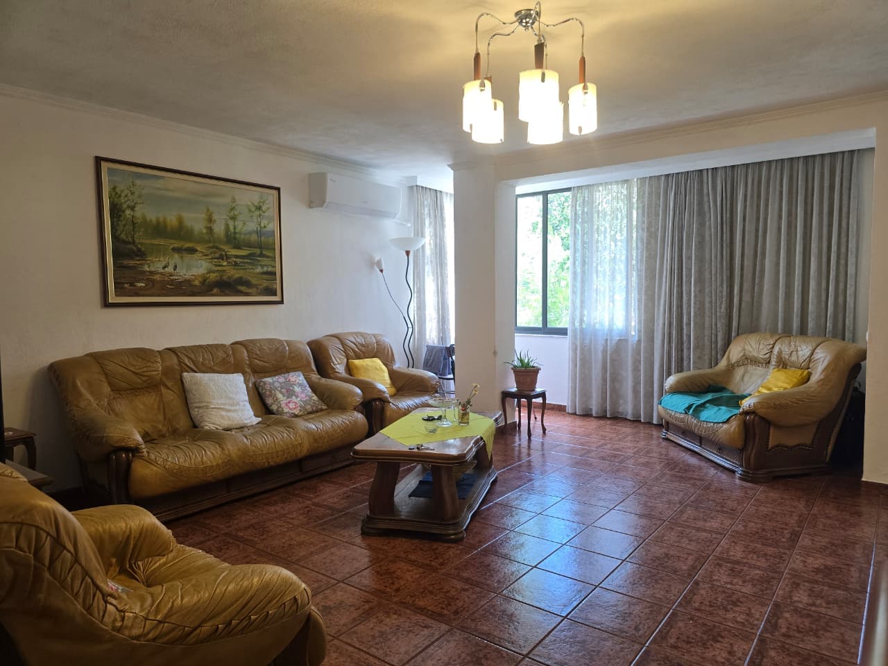 Apartament 2+1 Për Shitje në Rruga e Durrësit, Tiranë - 21.500.000 lekë | 100 m²