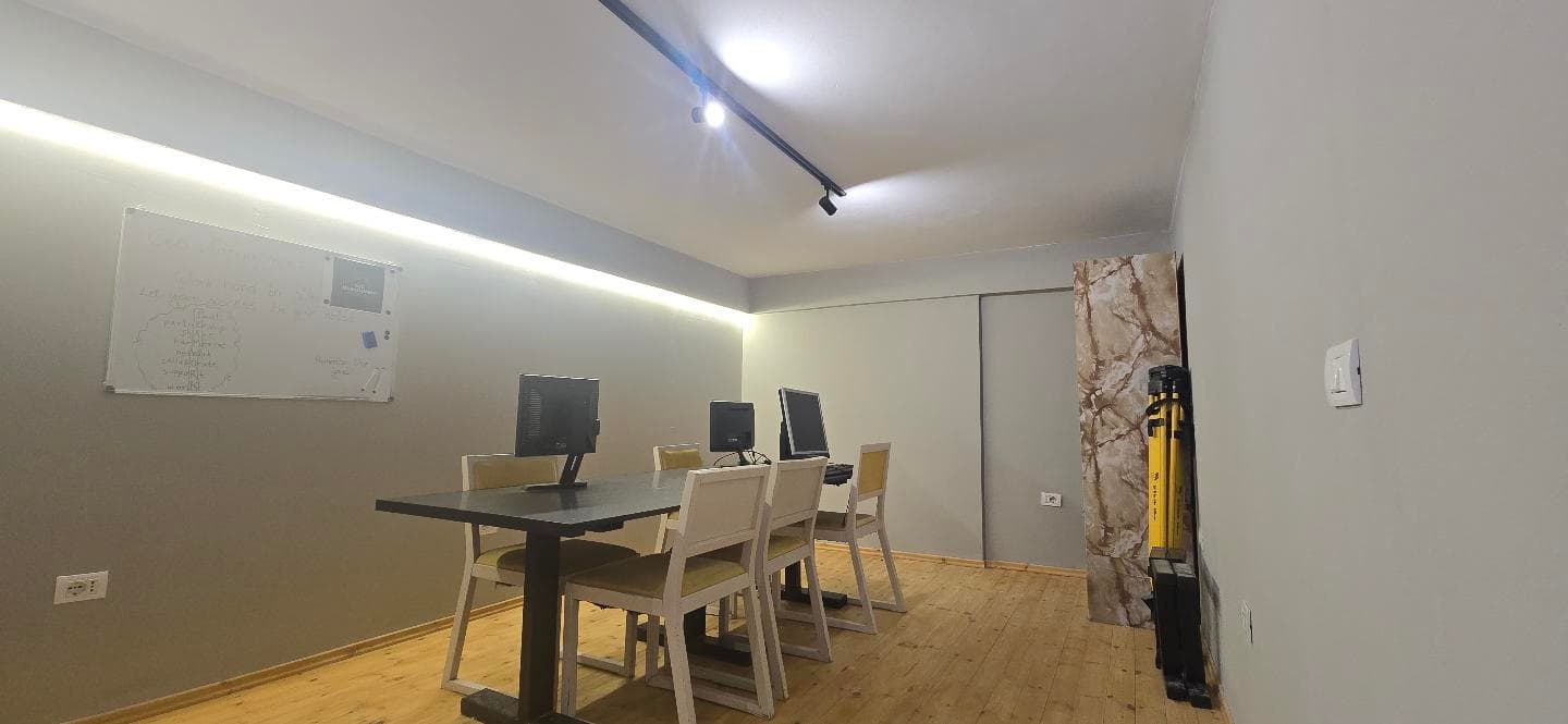 Dyqan duplex i përshtatur për zyrë Për Shitje në Farkë, Tiranë - 55,000€ | 34 m² 3