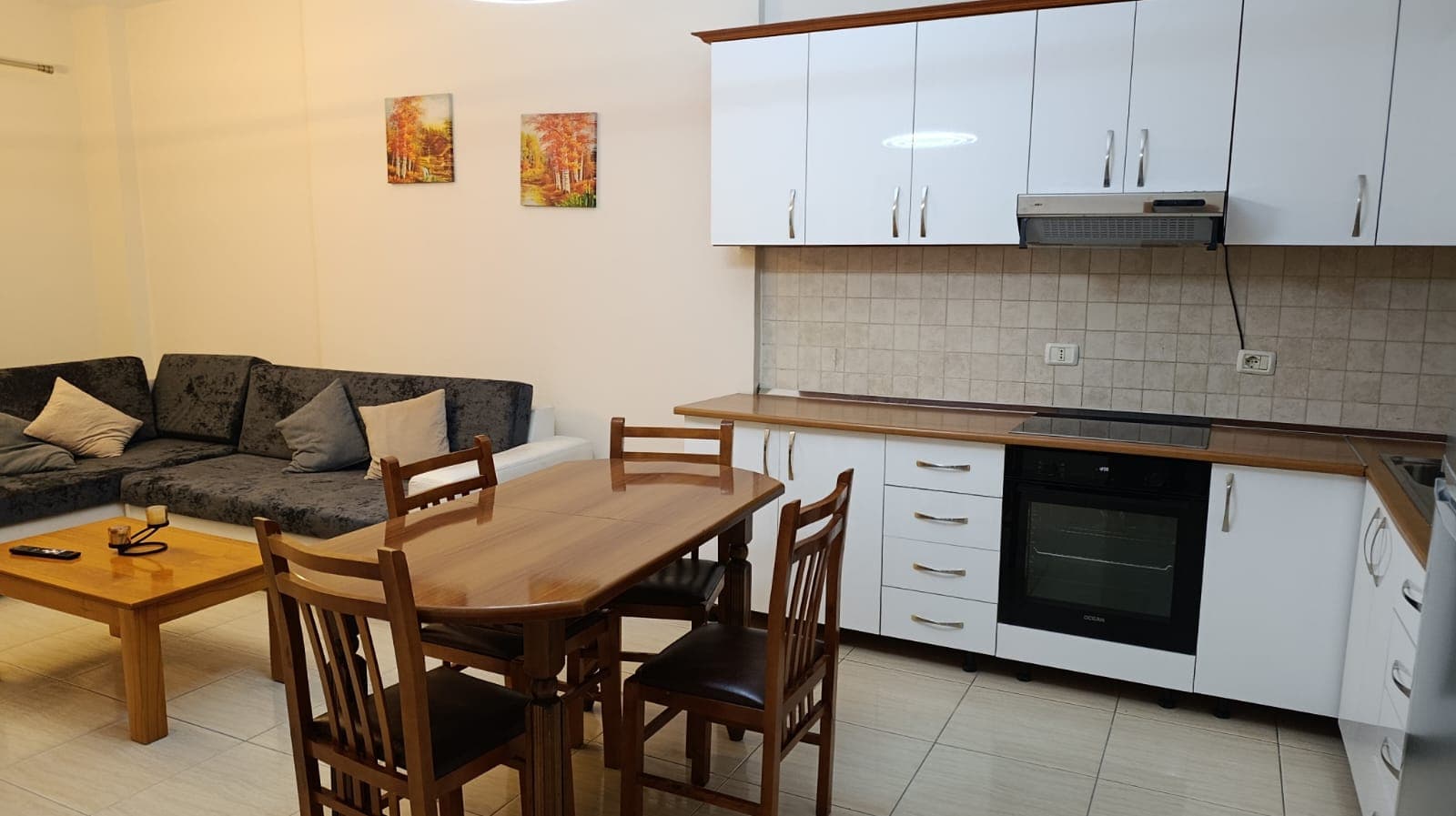 Apartament 1+1 Me Qira në Rruga e Elbasanit, Tiranë - 650€ | 75 m² 3