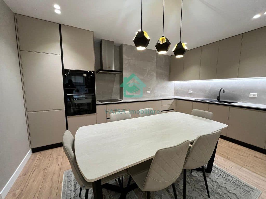 Apartament 2+1+2 + Post parkimi Me Qira në Kopshtin Botanik Zoologjik, Tiranë - 1150€ | 2+1+2 3