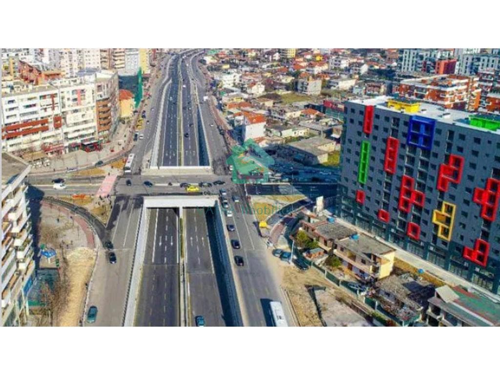 Apartament bosh 2+1 Me Qira në Astir, Tiranë - 38.000 lek | 91 m²