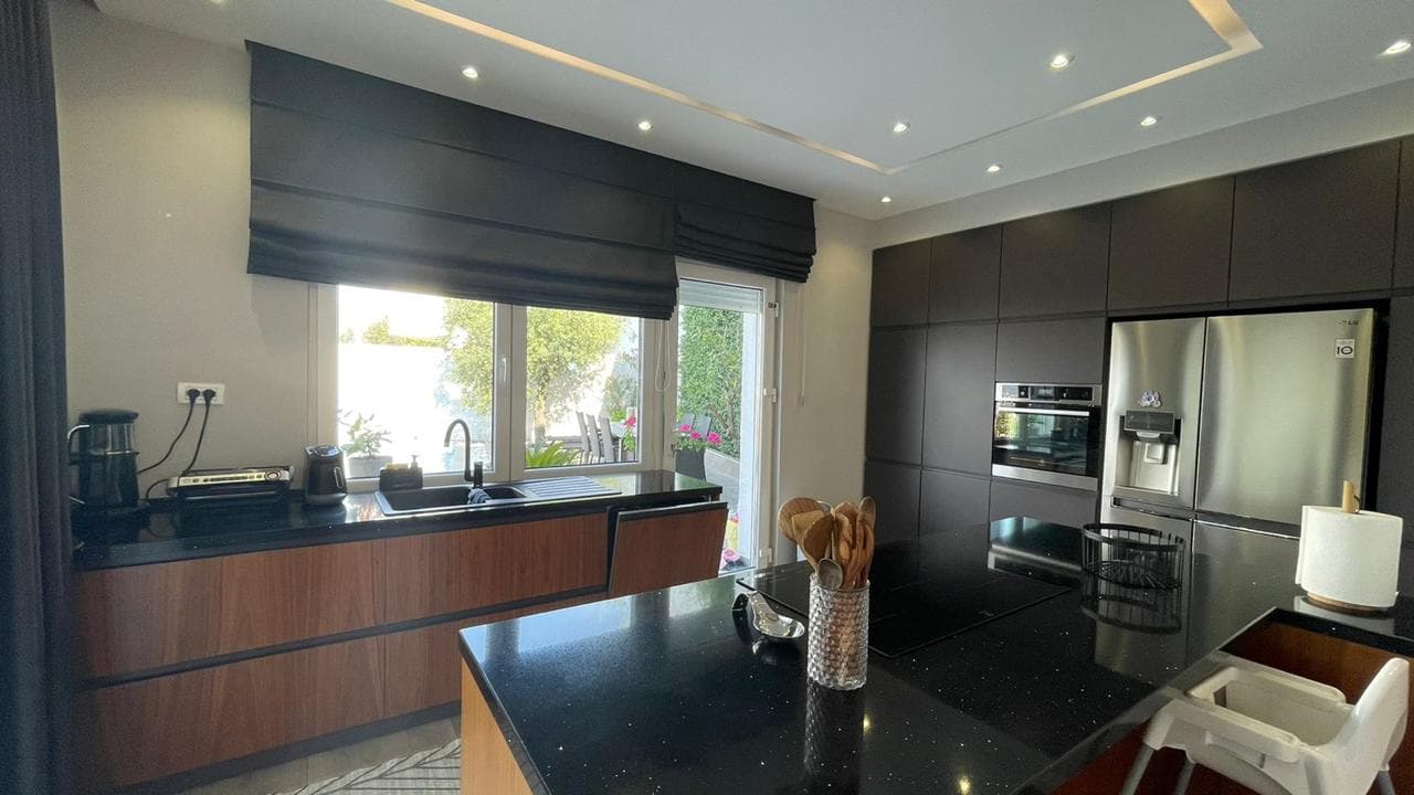 Vilë moderne 3+1 Për Shitje në Kodra e Diellit 2, Tiranë - 620000€ | 190 m² 2