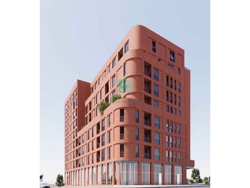 Apartament 2+1 Për Shitje në Ish Fusha e Aviacionit, Kompleksi Pepa - 210000€ | 133 m² 4